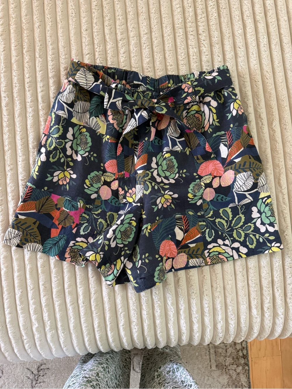 Johnny Was Navy Floral Tie-Front Linen Shorts